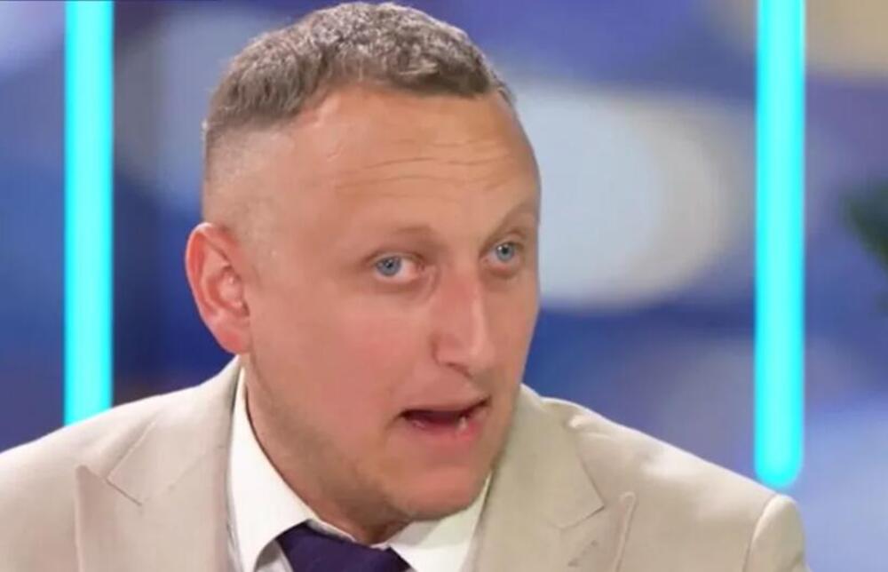 "SRBI SU VANZEMALJCI SA PLANETE SRBISLAVE" Najjezivije gostovanje u istoriji TV: "NAŠLI ME MUDRACI OD 823 GODINE"