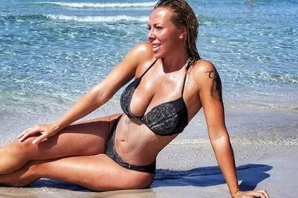 Ćerka srpske legendetine POKAZALA OGROMNE GRUDI! Grudnjak samo što nije pukao: Htela da ih smanji, pa OTKRILA TUMOR