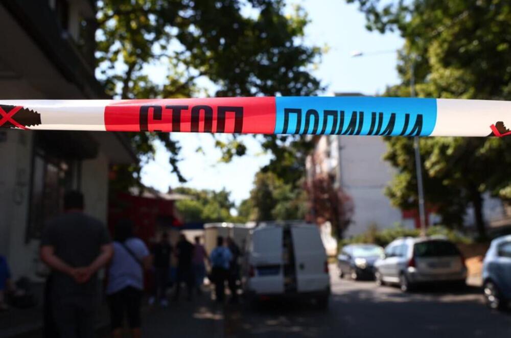 "PROBUDILI SMO SE I VIDELI OVO U DVORIŠTU..."Komšinica iz Borče VAN SEBE nakon što je nađeno telo mladića (28)