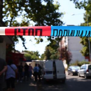 "PROBUDILI SMO SE I VIDELI OVO U DVORIŠTU..."Komšinica iz Borče VAN SEBE nakon što je nađeno telo mladića (28)