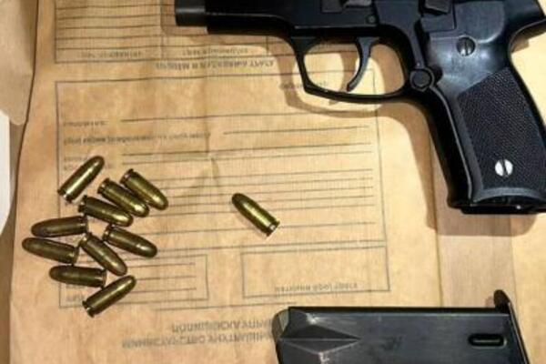 Drama u Beogradu! Mladić i njegova majka osumnjičeni da su planirali mafijaško ubistvo