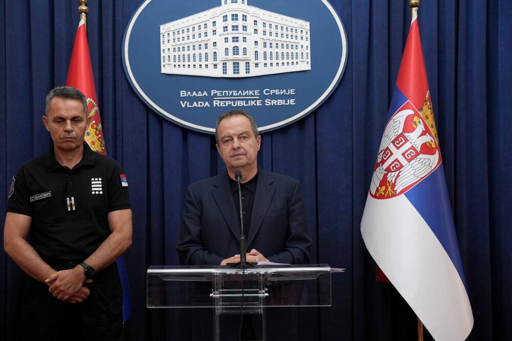 Dačić otkrio šta se dešava sa vodostajem na Dunavu i koje mere su uvedene: Aktuelni i problemi sa velikim požarima