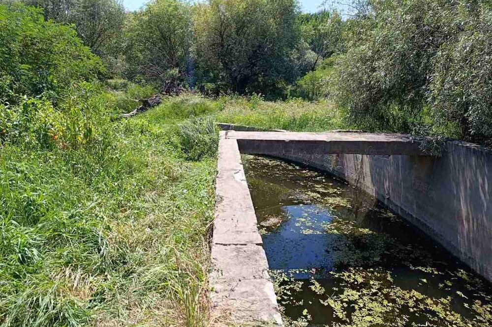 KAKO DA SE SPASITE AKO ZAVRŠITE U MULJU? Ovako je stradao mladić (28) u Borči! Ne prilazite OVIM mestima