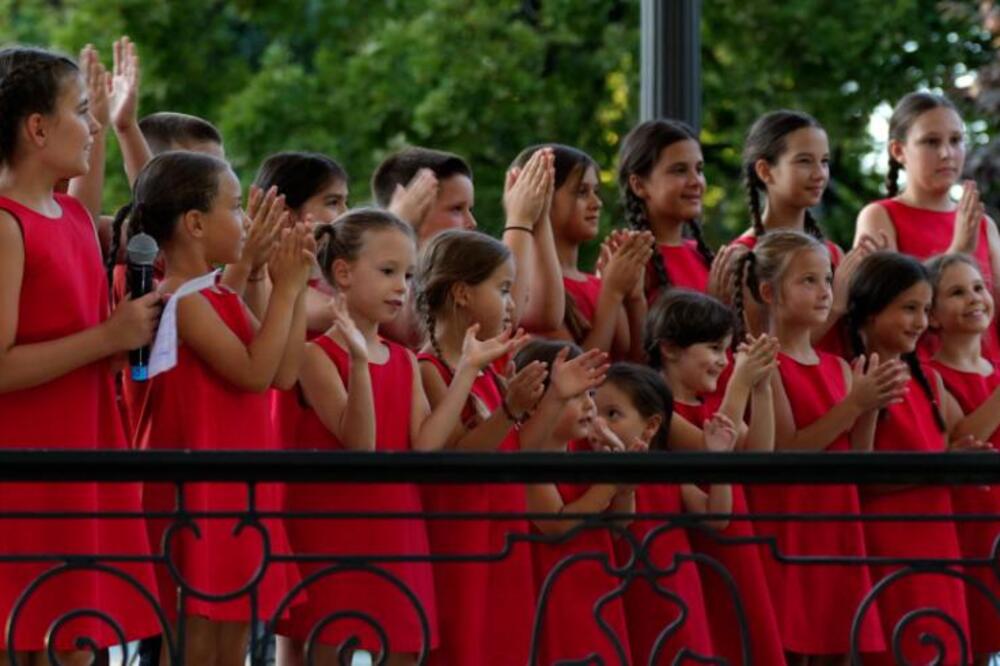 VIKEND U ZNAKU IGRE I DRUŽENJA NA &bdquo;BEOGRADSKOM LETU&rdquo;: Bogat program na tri lokacije