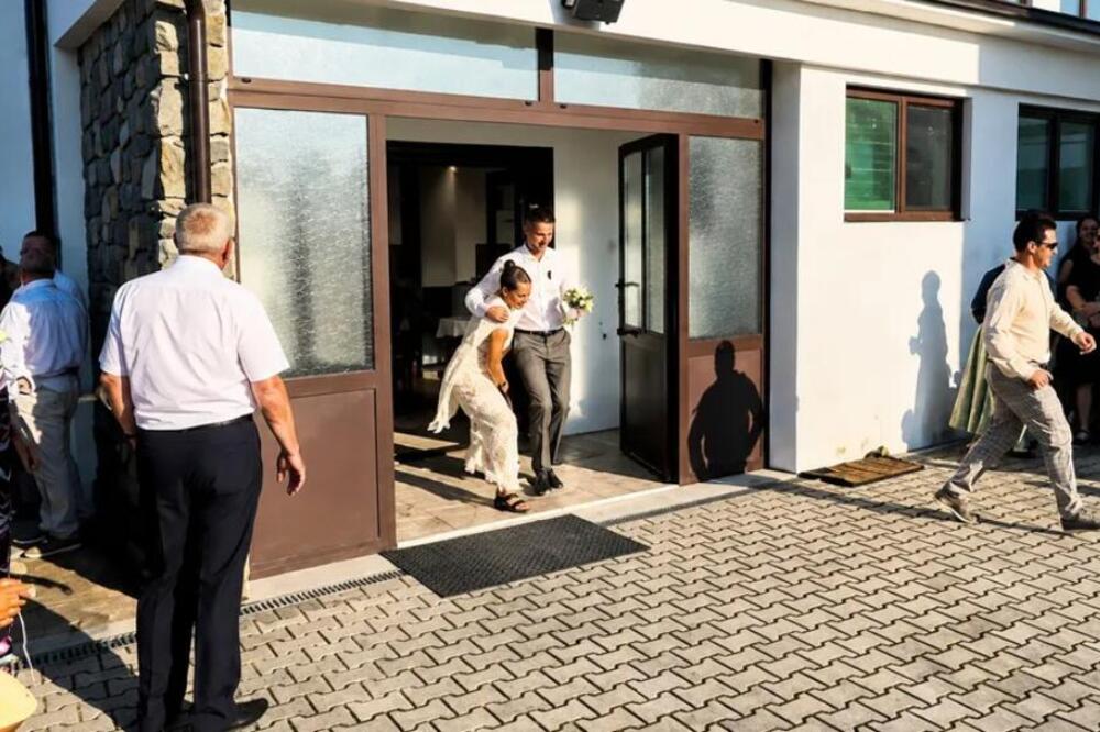 SRBI PREBLEDELI KAO KRPA, OVO NIJEDAN NE BI SEBI DOZVOLIO! Šok na venčanju u Hrvatskoj - "MALO MI SUZA KRENULA"