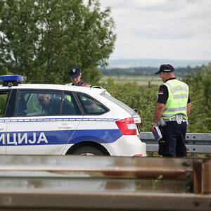 ŽESTOK UDES NA IZLAZU IZ KOKINOG BRODA! Automobili na magistrali ka Novoj Varoši stoje u mestu! (FOTO)