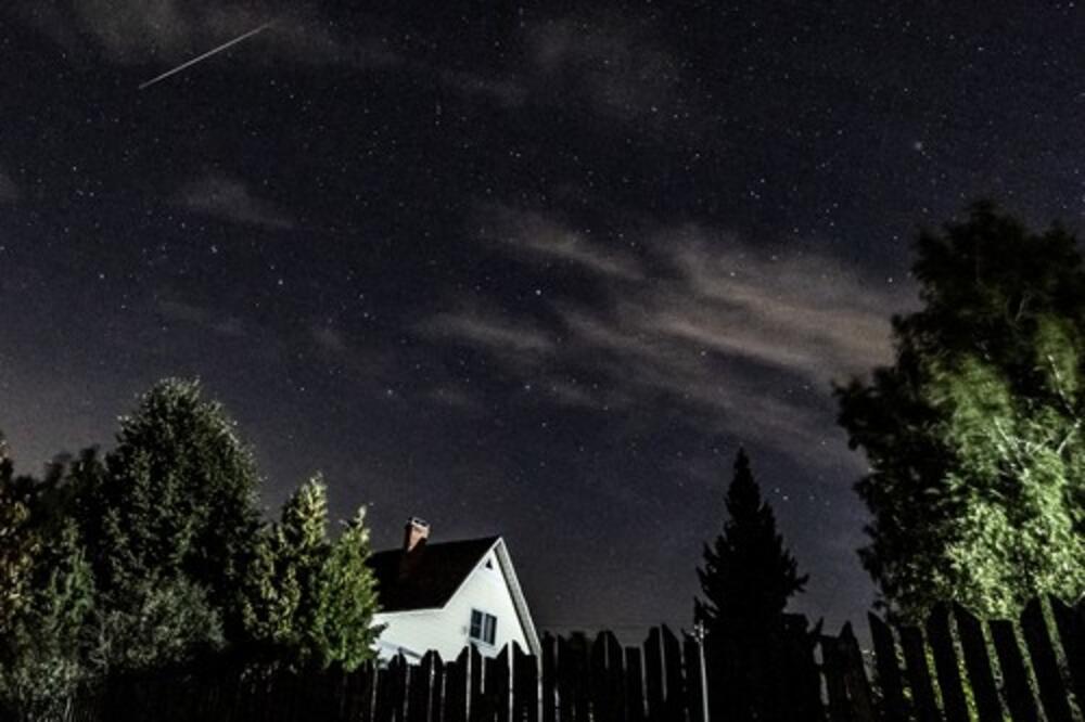 NEBO IZNAD SRBIJE GORELO OD ZVEZDA PADALICA! Perseidi priredili spektakl za pamćenje, da li ste ih videli? GALERIJA