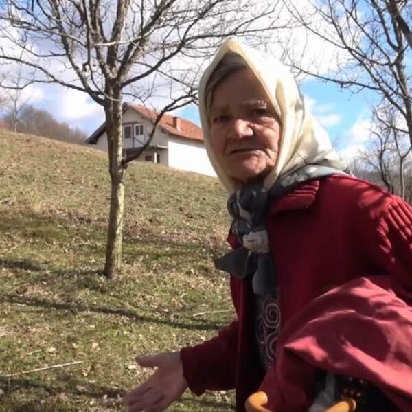 MUŽ JE OTERAO I OŽENIO KOMŠINICU NAKON GODINA VARANJA: Baku iz Bosne su svi ostavili, a razlog RAZARA DUŠU! (VIDEO)