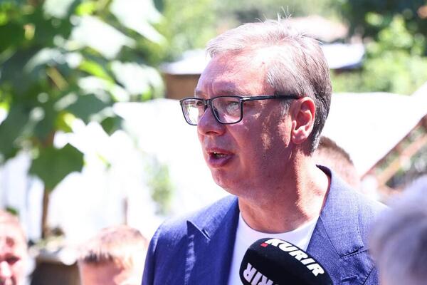 STIŽE NOVAC ZA RODITELJE U SRBIJI! Predsednik Vučić saopštio lepe vesti!