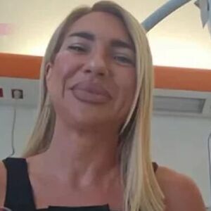 JOVANA JEREMIĆ SE UŽIVO OGLASILA IZ BOLNICE! "Lažu da ne boli", pa JAVNO PROZVALA KOLEGINICE: "Prazne činije zveče"