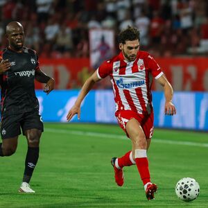 Nair Tiknizjan u bratskom klubu Crvene zvezde za najmanje pet miliona evra, ali to nije sve (Foto)
