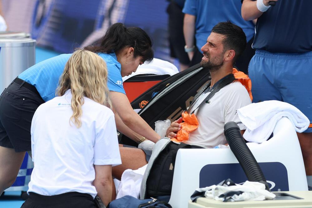Novak Đoković eliminisan na startu Mastersa u Sinsinatiju - Srbin povraćao, hvatao se za glavu... (Foto)