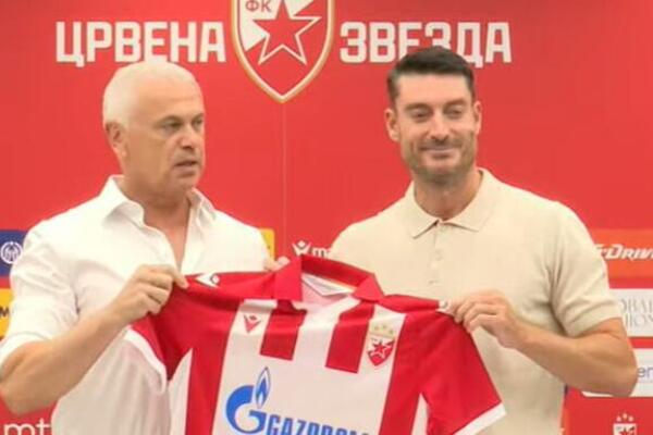 "Ovaj klub zaslužuje Ligu šampiona" Rijera se obraća nakon predstavljanja u Crvenoj zvezdi (UŽIVO)
