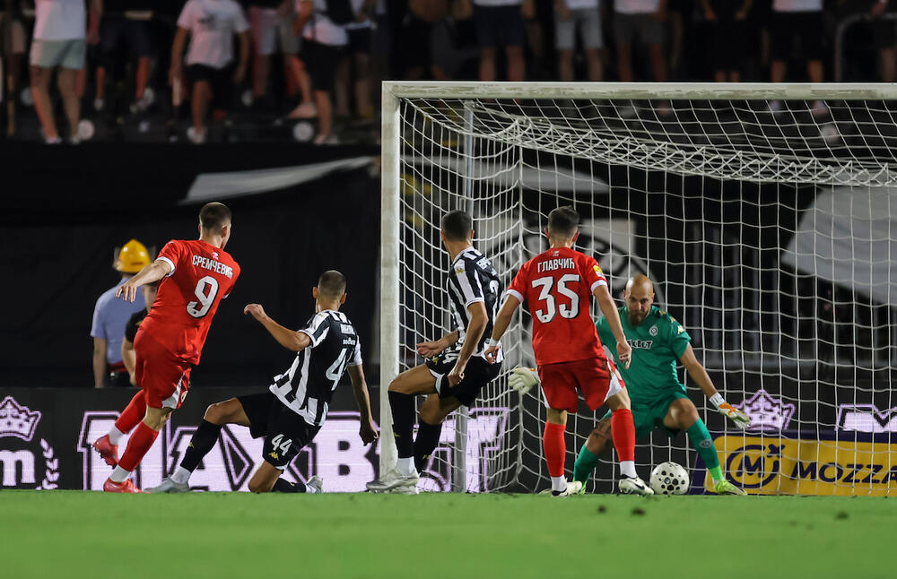 OVO JE TABELA SUPERLIGE POSLE ŠOKA U HUMSKOJ! Partizan blizu zone ispadanja: Saša Ilić zabrinut zbog jedne stvari!