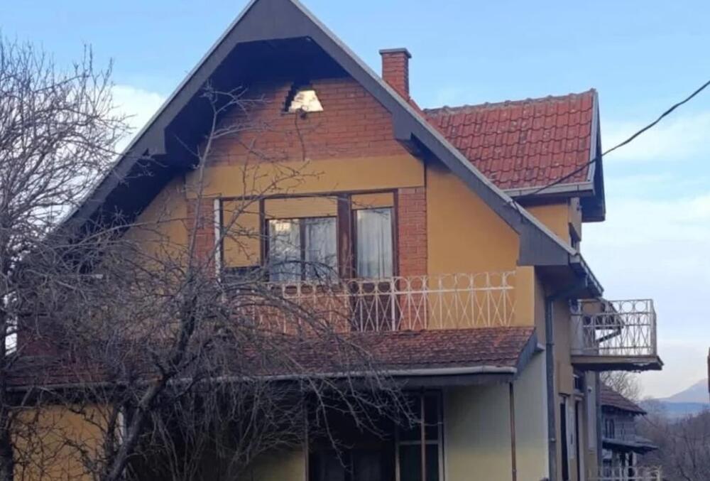 Prodaje se kuća u Aleksincu za 35.000 evra, a evo ko može da je dobije za 28.000! 24 ara placa, voćnjak, bašta...