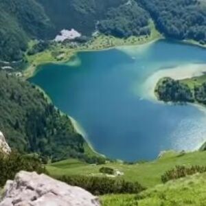 Jezero u obliku srca je jedno od najlepših na Balkanu: Savršen izbor za sve koji vole avanturu