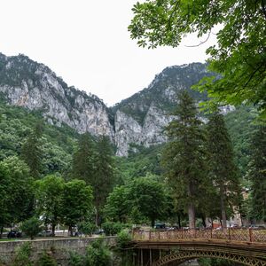 Tri banje u Srbiji u kojima je cena smeštaja već od 2.000 dinara: Najpovoljnije opcije za jesenji odmor