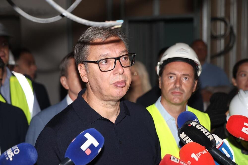 "UMESTO 200 EVRA, BIĆE 900 EVRA"! Predsednik Vučić se oglasio i ima lepe vesti