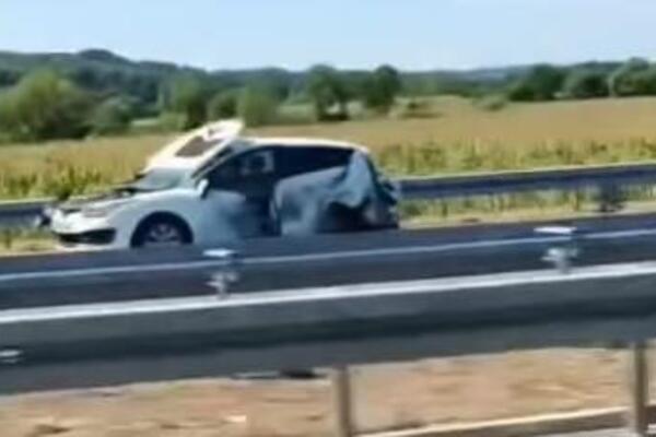 Automobil potpuno smrskan: Nova teška nesreća na auto-putu Miloš Veliki