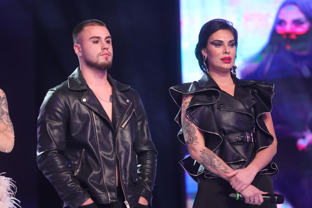 Mina Vrbaški, Viktor Gagić