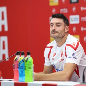 Potencijalni sastav Crvene zvezde za Viktoriju Plzenj: Rijera namenio specijalnu ulogu jednom igraču (Foto)