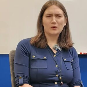 Ivana je uspela da završi fakultet za godinu dana: Diplomirala u rekordnom roku i to matematiku, evo šta je radila