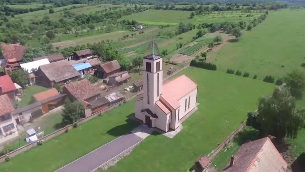SELO SMRTIĆ IMA NAJJEZIVIJE IME NA BLAKANU I NIJE DŽABE TAKO! Kao u HOROR filmu, mnogi ga zaobilaze i KRSTE SE