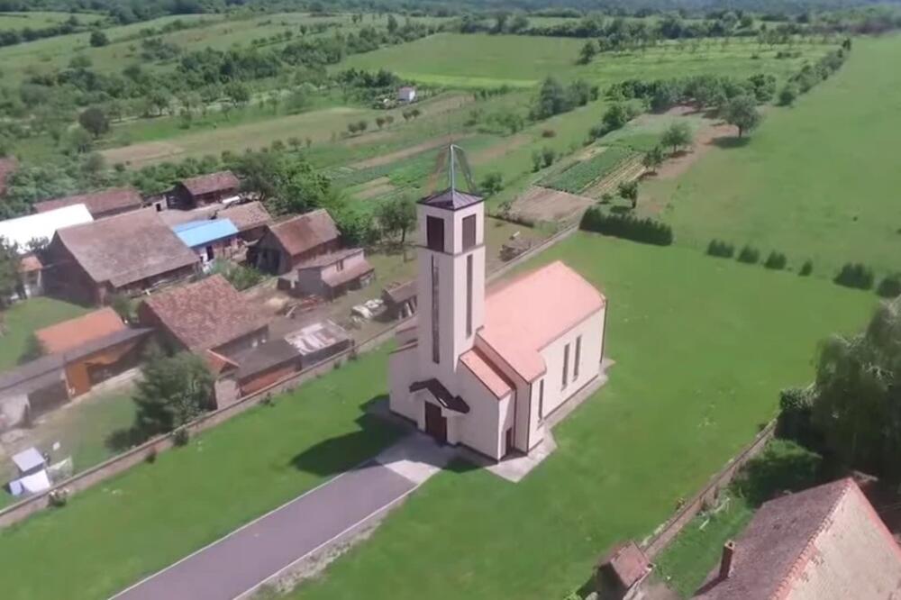 SELO SMRTIĆ IMA NAJJEZIVIJE IME NA BLAKANU I NIJE DŽABE TAKO! Kao u HOROR filmu, mnogi ga zaobilaze i KRSTE SE