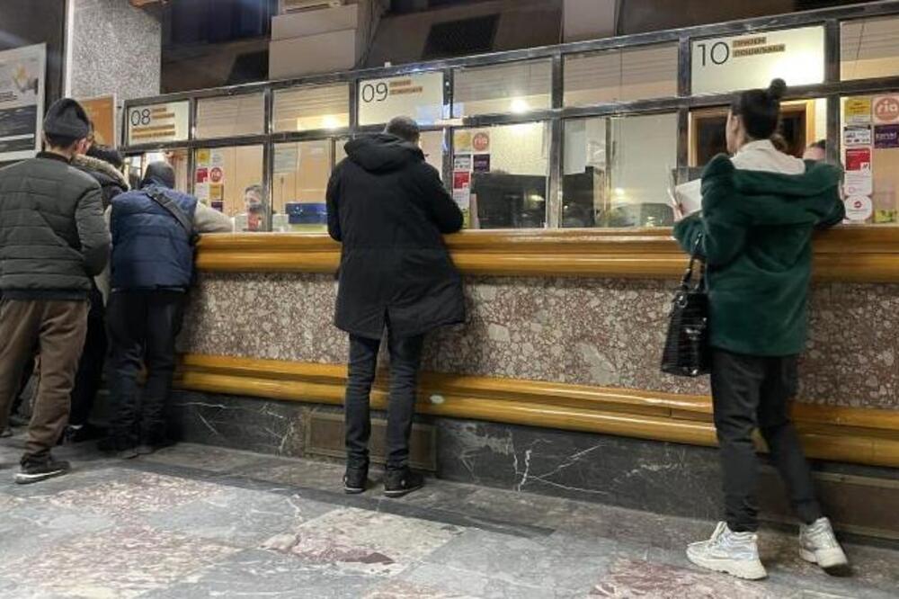 Koji je rok za podizanje pomoći od 6000 dinara? Ministar Mali je dao odgovor na ovo važno pitanje