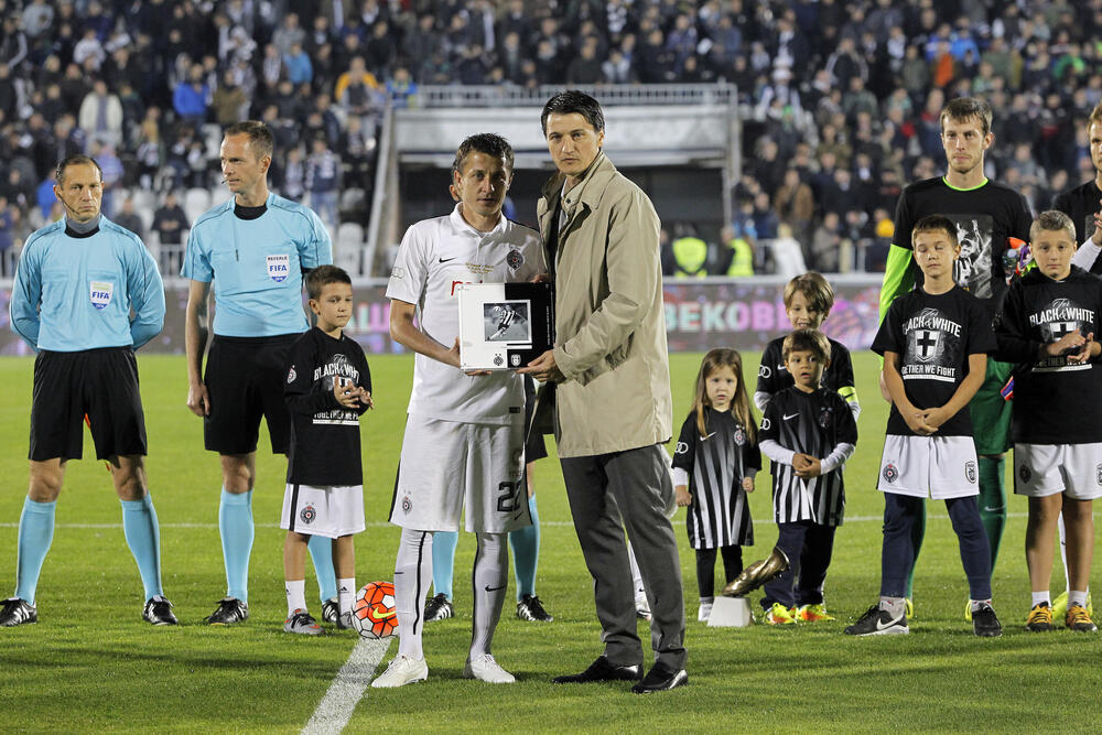 Partizan prodao Ugrešića PAOK-u i ugovorio prijateljsku utakmicu bratskih klubova! (Foto)