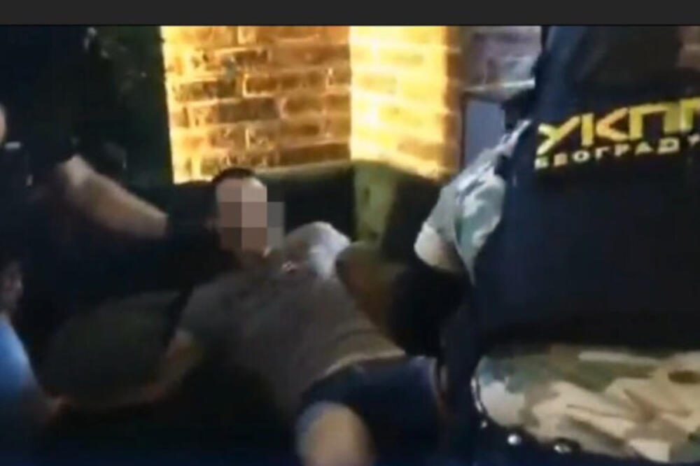 Određen pritvor osumnjičenom (24) za bacanje dve bombe na kuću biznismena na Bežaniji: Preti mu duga robija!