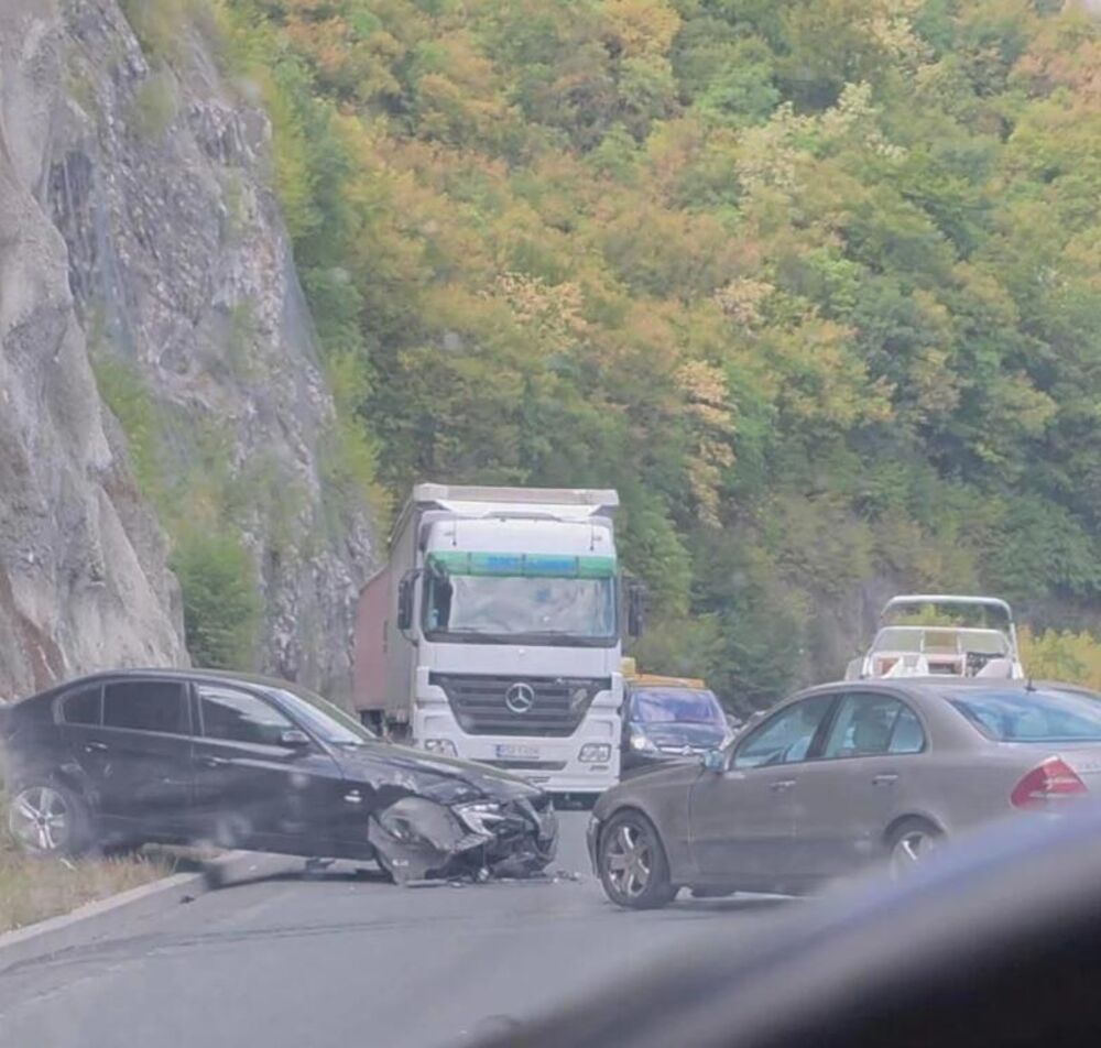 Lančani sudar na izlazu iz Užica ka Zlatiboru