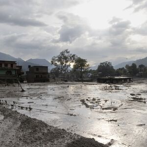 "Brana može pući svakog trenutka!" Nova katastrofa preti Nepalu: Zastrašujući snimak ledi krv u žilama (VIDEO)