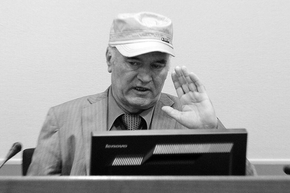 Tajna prstena Ratka Mladića: Nije ga skidao sa prsta, a detalj na njemu krije posebnu simboliku