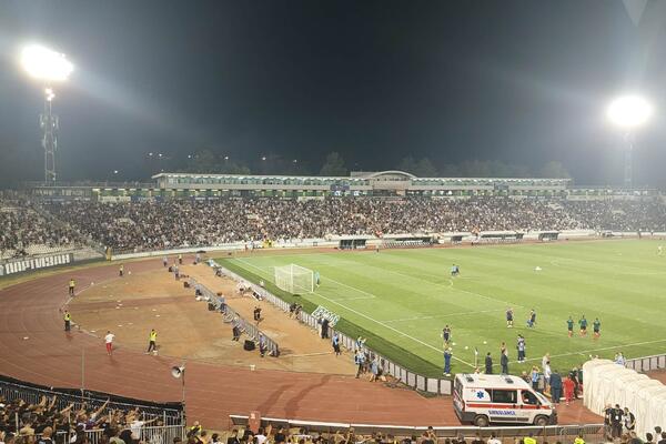 Humska grmi, Partizane napadaj! Grobari već napravili paklenu atmosferu! (Video)