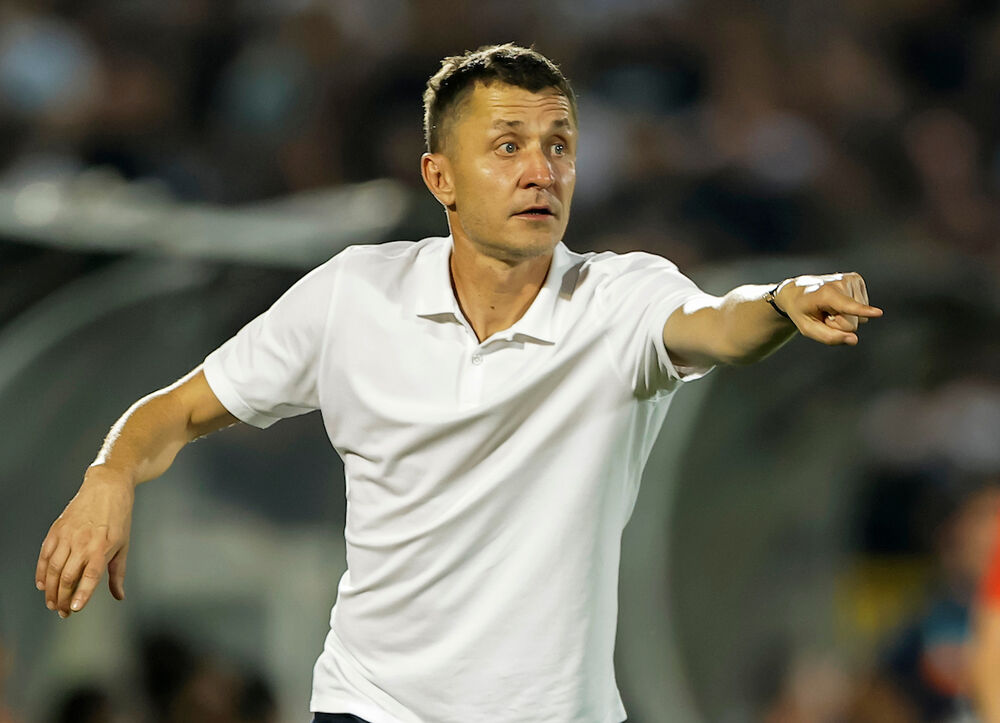 Saša Ilić na utakmici Partizana i Hetafea u plej-ofu za Ligu konferencija u sezoni 2026/27