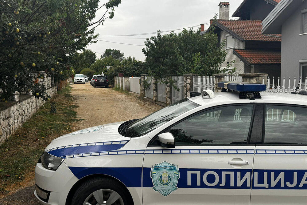 Prve slike sa mesta krvavog pira u Velikom Gradištu: Policajac ubijao članove familije, pa izvršio samoubistvo FOTO