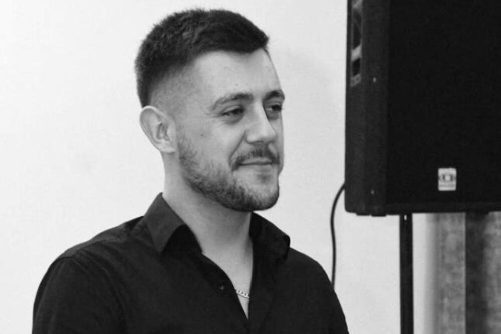 Član poznatog srpskog benda poginuo u nesreći! Kolege se oprostile potresnom porukom: "Hvala ti za svaku notu..."