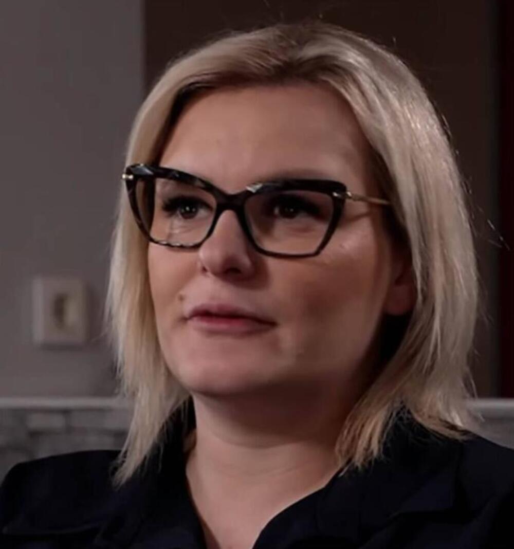 "TO JE BALKANCIMA GORE OD KRIVIČNOG DELA" Preminulu majku šestoro dece ljudi sramno prozivali zbog ovoga (VIDEO)