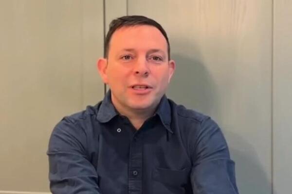 "I SAM ĆU POČETI DA GA JEDEM": Doktor otkrio koje JEFTINO povrće čisti i NAJMASNIJU JETRU! Preplavilo je pijace