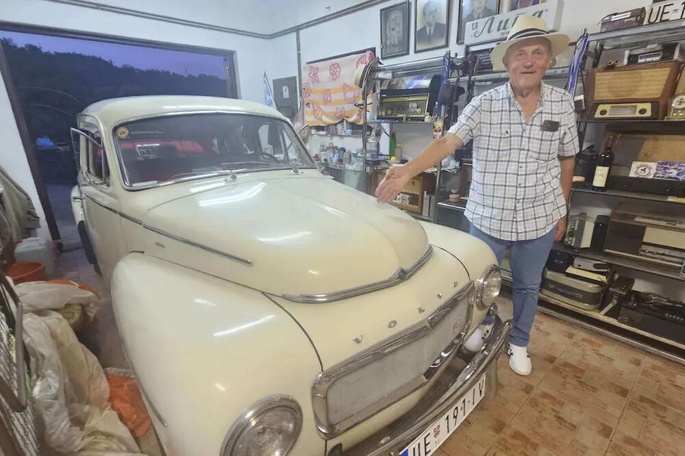 Petar sa svojim oldtajmerom iz 1963. kreće na put od Srbije do Nemačke: Mesto na koje ide odabrao zbog njega! FOTO