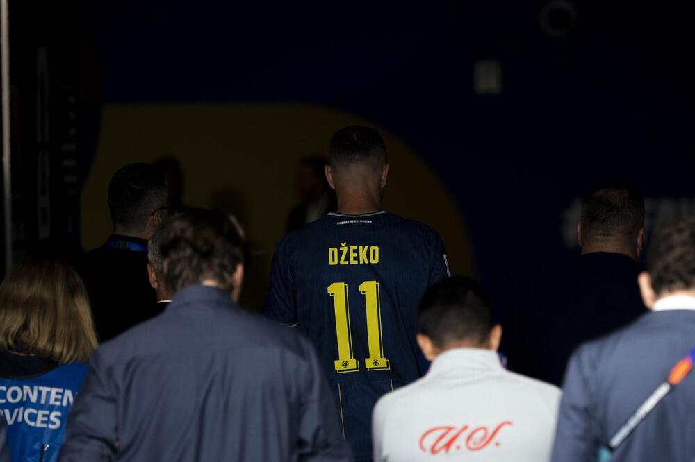 Mnogo je zlatne dece, samo je jedan Dijamant! (Foto)