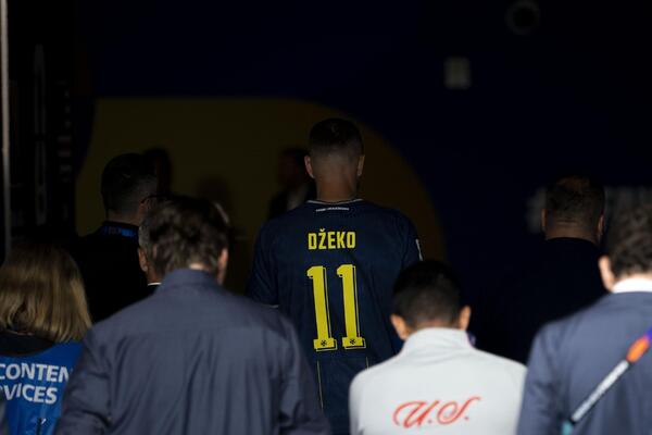 Mnogo je zlatne dece, samo je jedan Dijamant! (Foto)
