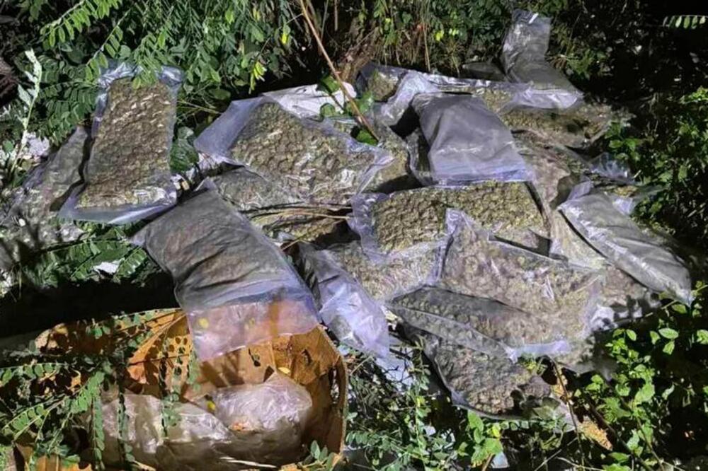 Policija upala na divlju deponiju u Bariču i ostala u šoku! Zaplenjeno 30 kilograma, evo i čega