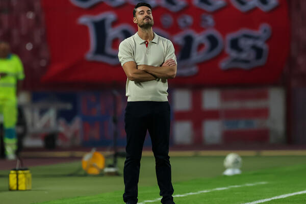 Rijera napao fudbalere Zvezde posle pobede nad Partizanom!