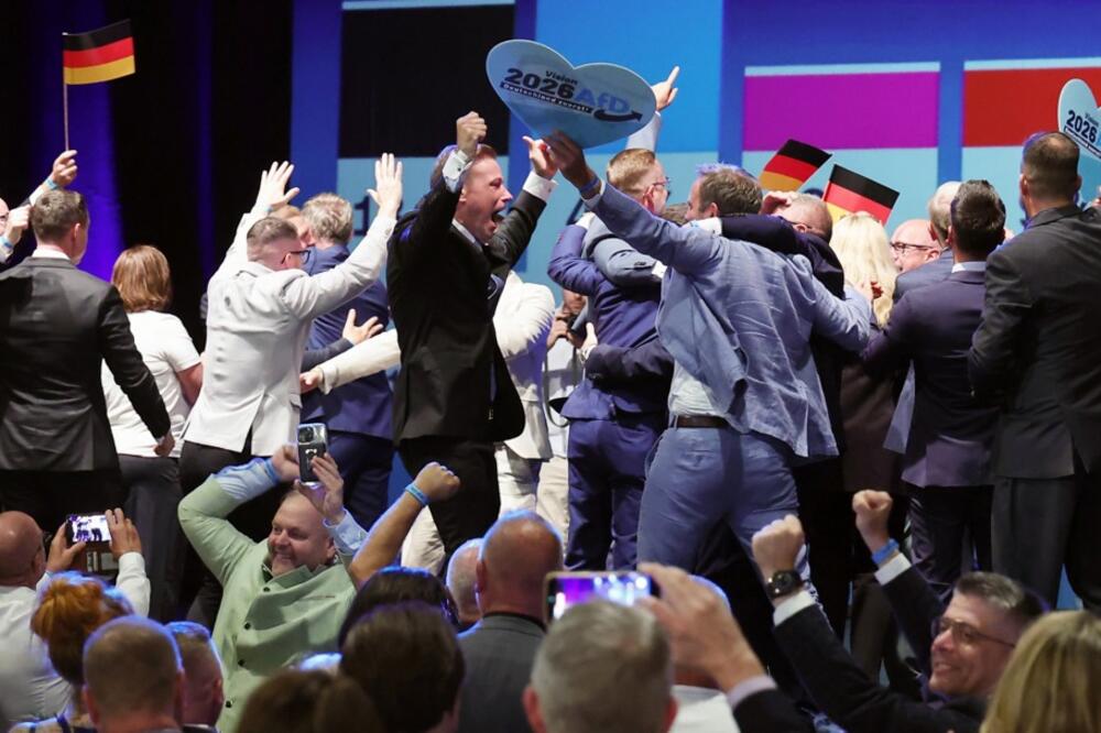 Nemačka pred POLITIČKIM CUNAMIJEM! Težak udarac za Fridriha Merca, ovo su DVA MRAČNA SCENARIJA nakon trijumfa AFD
