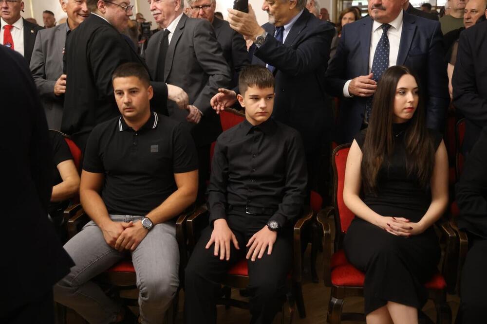 Ko je unuka Ratka Mladića? Anastasija svoj život drži podalje od očiju javnosti, a ovo je sada isplivalo
