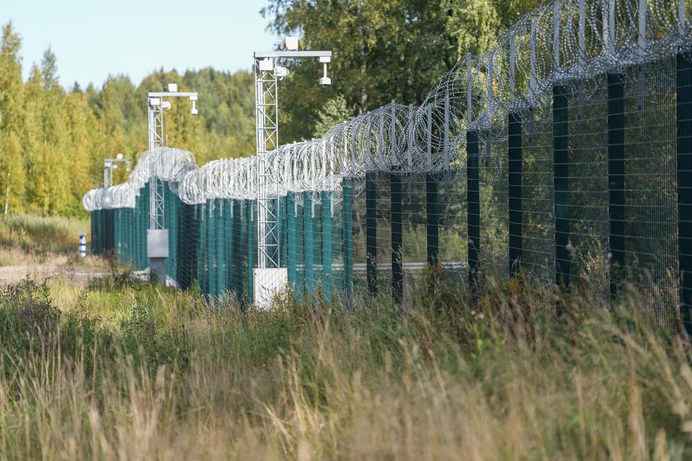 Ova zemlja je digla 200 kilometara žičane ograde duž granice sa Rusijom: "Moramo da se borimo"