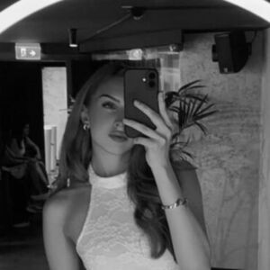 Ovo je uzrok smrti lepe Lucije (22), od rođenja se borila za život! Imala je 7 operacija, a poreklom je sa Balkana