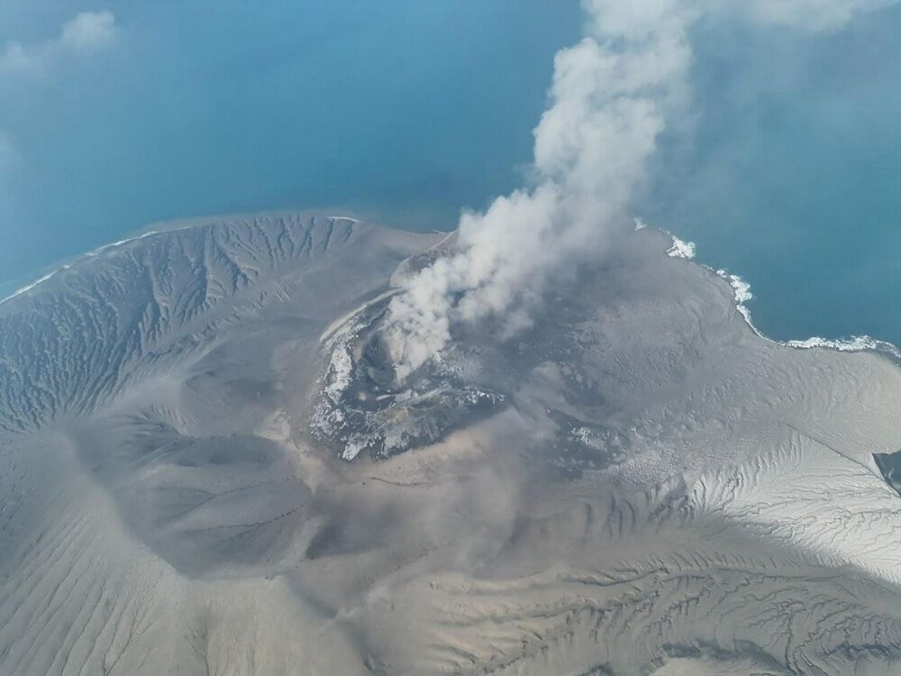Erupcija vulkana Anak Krakatau 